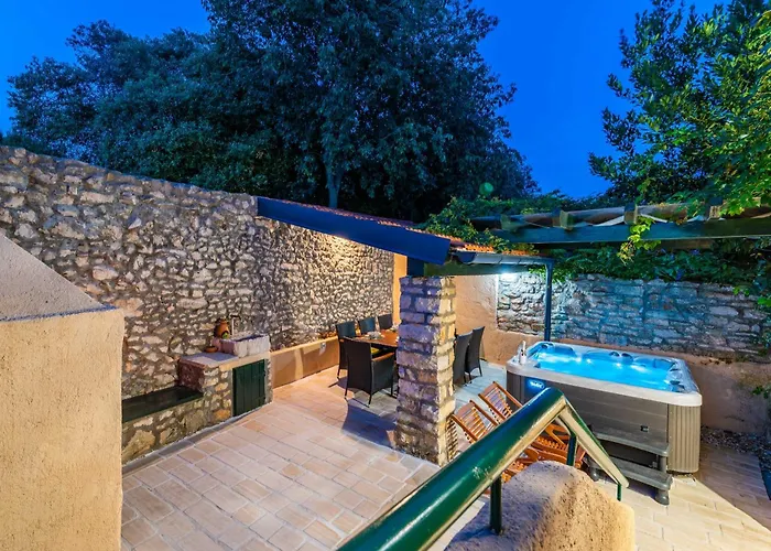 Bepo I Zara Tatil Evi Sukošan